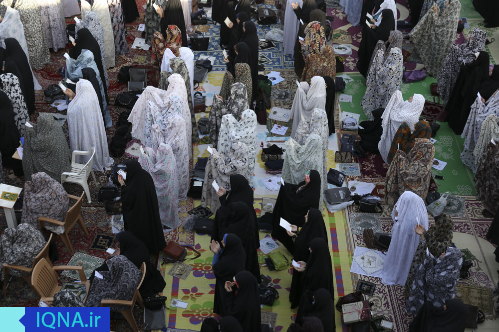 اقامه نماز عید فطر در قزوین