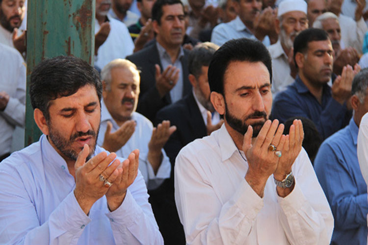 اقامه نماز عید فطر در مصلی‌های لرستان + عکس