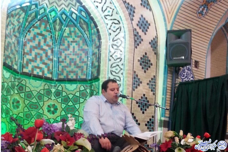 برگزاری محفل انس با قرآن در مسجد حاج‌ شهبازخان