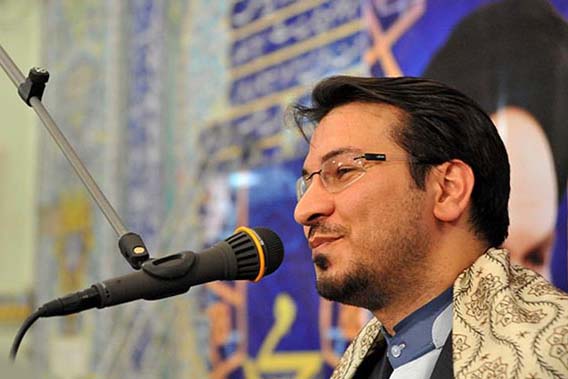 تلاوت «حامد شاکرنژاد» در حسینیه ثارالله(ع)