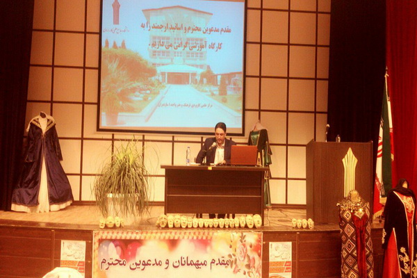 گزارش تصویری برگزاری کارگاه آموزشی فعالان قرآنی در ساری