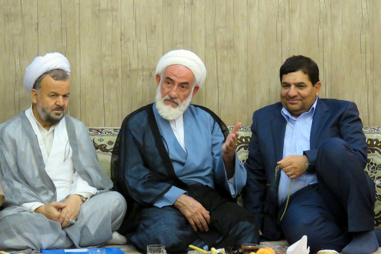 رئیس ستاد اجرایی فرمان حضرت امام(ره) وارد زاهدان شد + عکس