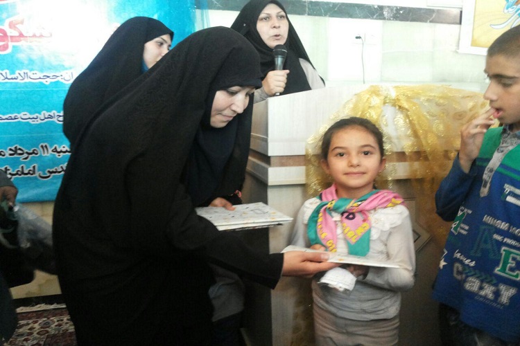 مراسم تکریم مقام امامزادگان در زنجان برگزار شد