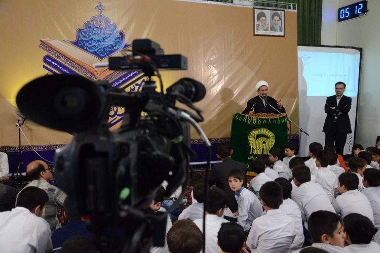 گزارش ایکنا از برگزاری کرسی ملی «تلاوت رضوی» در تبریز گزارش ایکنا از برگزاری کرسی ملی «تلاوت رضوی» در تبریز