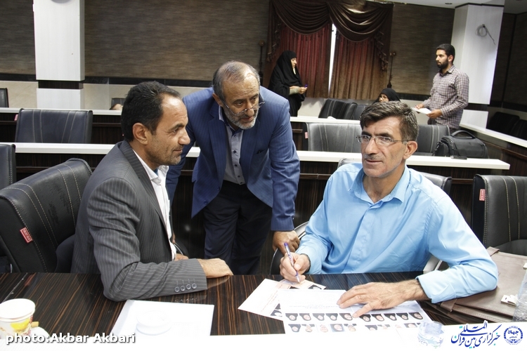 انتخابات هیئتمدیره اتحادیه مؤسسات فرهنگی قرآن و عترت چهارمحال و بختیاری/گزارش تصویری انتخابات هیئتمدیره اتحادیه مؤسسات فرهنگی قرآن و عترت چهارمحال و بختیاری/گزارش تصویری