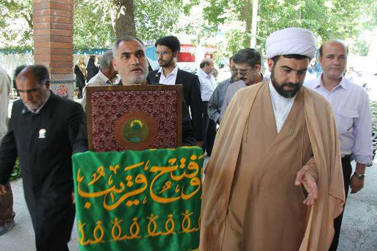 گزارش تصویری سفر کاروان «زیر سایه خورشید» در خرم‌آباد/تجلیل این کاروان از ایکنا لرستان