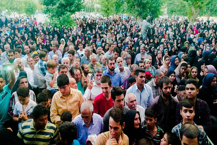 گزارش تصویری سفر کاروان «زیر سایه خورشید» در خرم‌آباد/تجلیل این کاروان از ایکنا لرستان