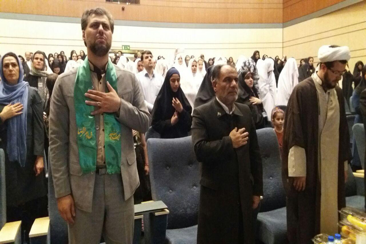 گزارش تصویری سفر کاروان «زیر سایه خورشید» در خرم‌آباد/تجلیل این کاروان از ایکنا لرستان