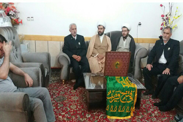 گزارش تصویری سفر کاروان «زیر سایه خورشید» در خرم‌آباد/تجلیل این کاروان از ایکنا لرستان