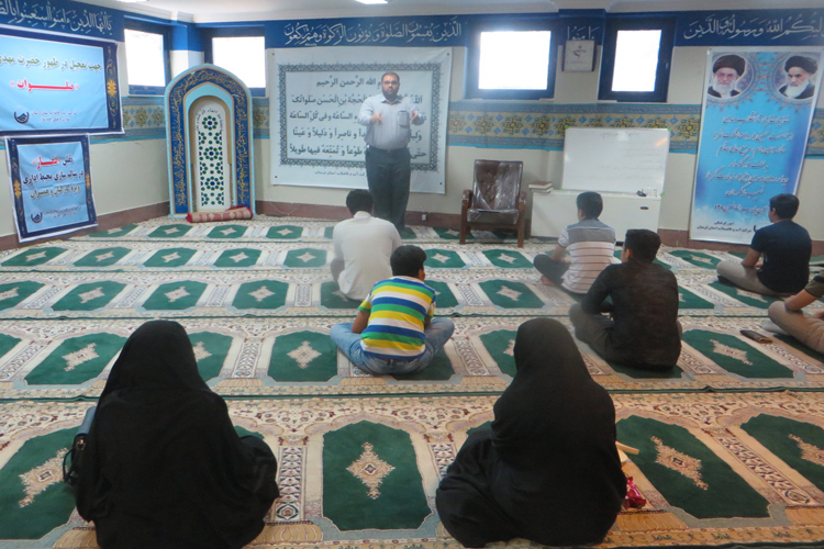 گزارش تصویری مسابقات استانی قرآن صنعت آب و برق لرستان