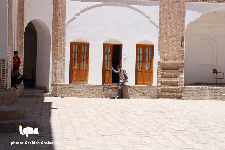 شوق حافظ شدن در مدرسه‌ای به قدمت تمدن خراسان‌جنوبی