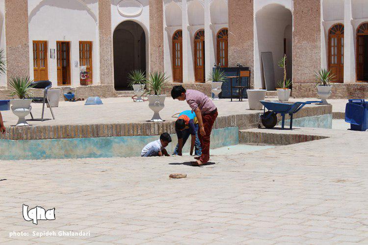 شوق حافظ شدن در مدرسه‌ای به قدمت تمدن خراسان‌جنوبی