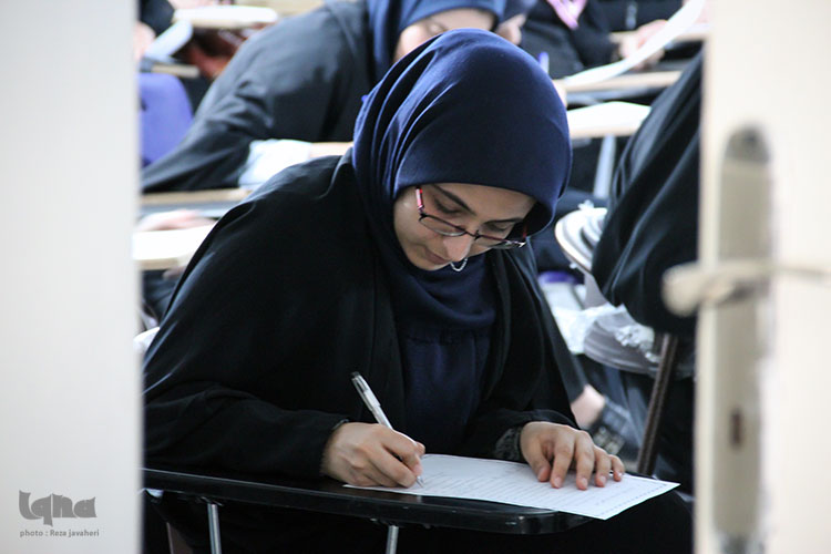 آزمون و اختتامیه دومین دوره تربیت مربی قرآنی تخصصی کودک در جهاد دانشگاهی اصفهان