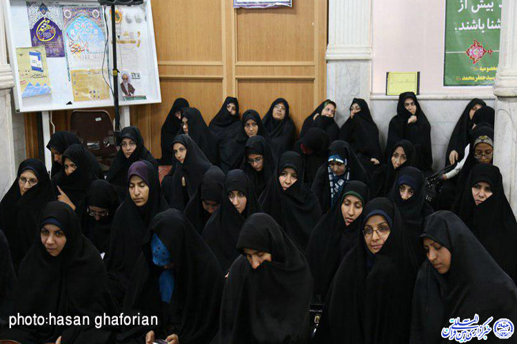 برگزاری سمینار «آموزش مدیریت مصرف برق» در مدرسه علمیه معصومیه یزد
