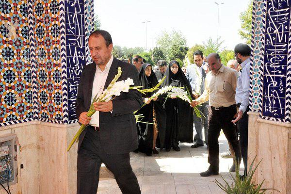 خبرنگاران فعال دانشگاه مازندران تجلیل شدند/ تجلیل از ایکنا