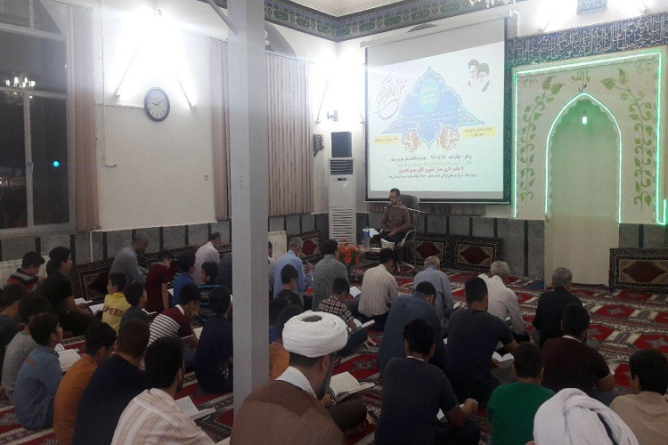 محافل قرآنی با تلاوت قاریان ممتاز در نقاط مختلف گیلان برگزار شد
