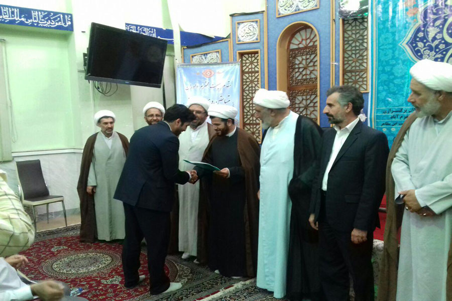 گزارش تصویری چهلمین دوره مسابقات قرآن اوقاف لرستان