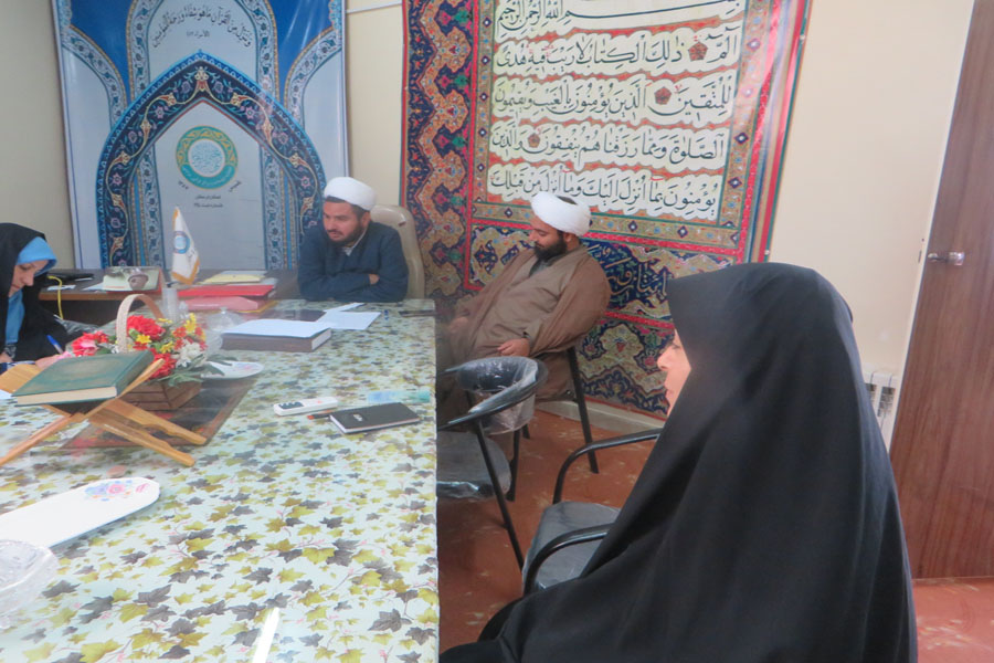 گزارش تصویری جلسه هیات مدیره اتحادیه مؤسسات قرآنی لرستان