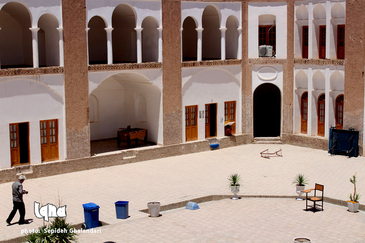 شکوهی به‌اندازه 120 سال قدمت در سومین مدرسه ایران