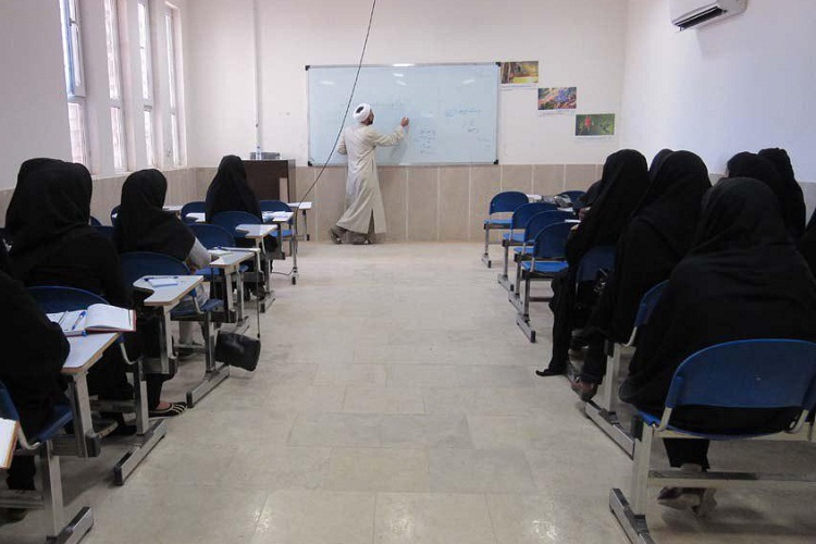 تصاویری از اجرای طرح ضیافت اندیشه دانشجویی در زاهدان/1