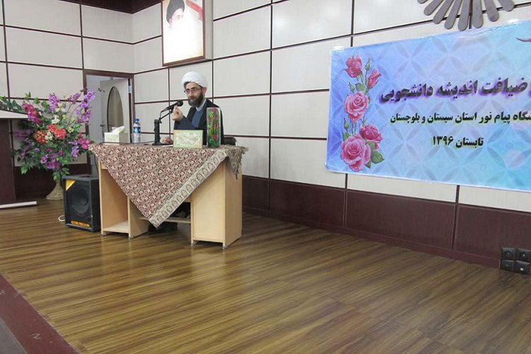 برپایی کارگاه‌های سبک زندگی و آسیب‌شناسی روابط دختر و پسر