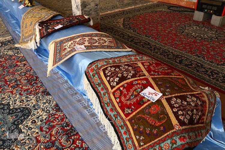 کارگاه خیاطی اقتصاد مقاومتی با رویکرد حمایت از تولیدات داخلی در خرم‌آباد