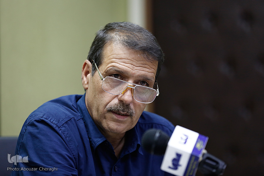 کار فرهنگی و هنری در ارتباط با دفاع مقدس، وطن‌شمول باشد