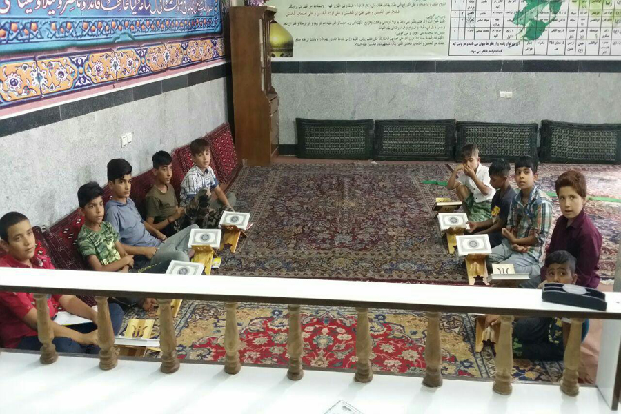 گزارش تصویری آموزش قرآن در مناطق محروم خرم‌آباد