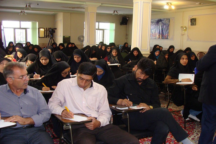 گزارش تصویری اولین دوره آموزشی سبک زندگی قرآنی در بروجن
