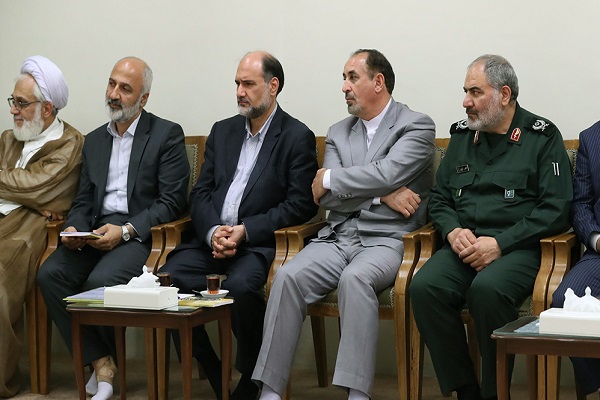 دیدار جمعی از مسئولان و فعالان فرهنگی استان‌ همدان با رهبر معظم انقلاب