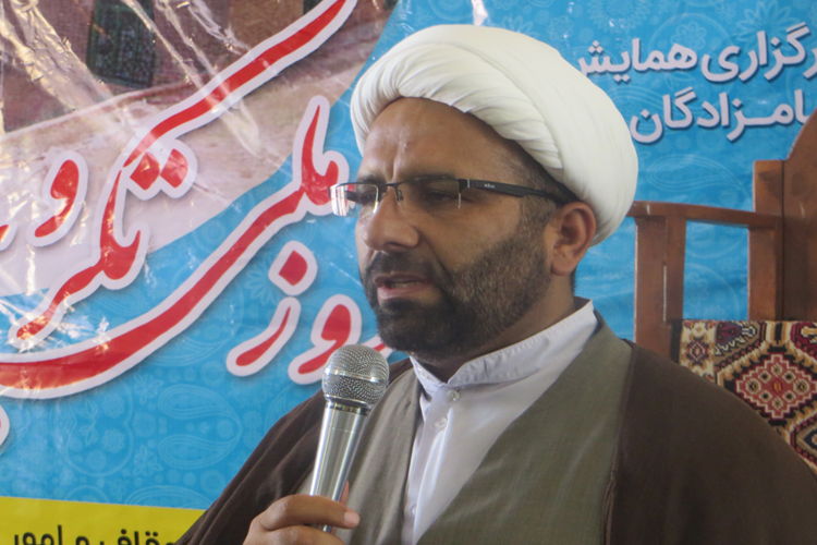 گزارش تصویری همایش تجلیل از امامزادگان خرم‌آباد و چگنی