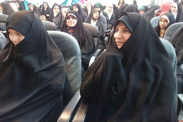 تجلیل از بانوان منتخب تهرانی در جشنواره طیبات