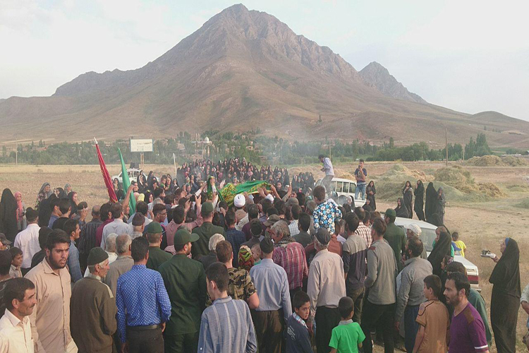 استقبال الیگودرزی‎ها از کاروان «زیر سایه خورشید»