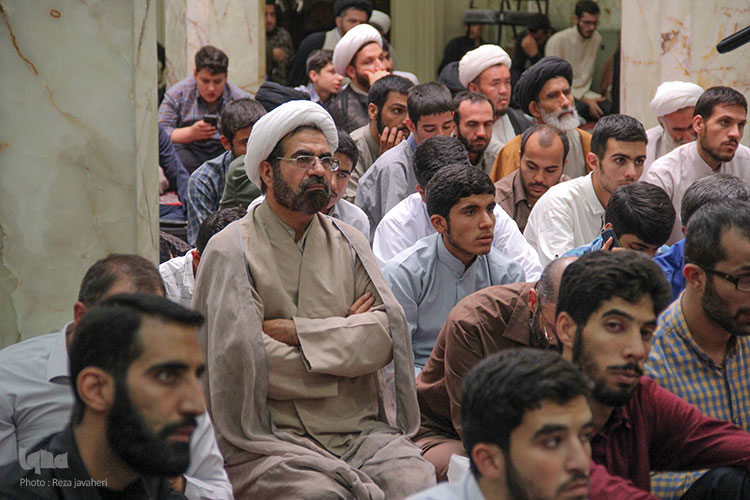 آغاز سال تحصیلی جدید حوزه علمیه اصفهان با سخنرانی آیت الله مظاهری