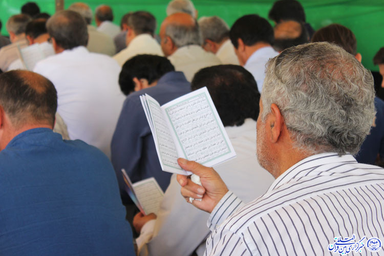 مراسم دعای عرفه با حضور شهدای گمنام