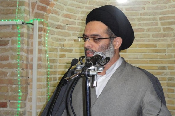 بزرگترین شکل مهجوریت عدم آگاهی به کارآمدی قرآن در همه شئون زندگی است