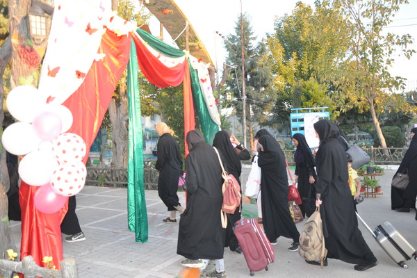 گزارش تصویری ورود شرکت کنندگان طرح مصباح الهدی و نورالهدی در مشهد
