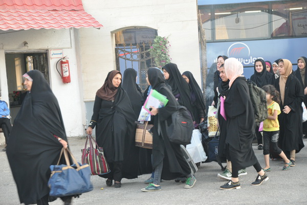 گزارش تصویری ورود شرکت کنندگان طرح مصباح الهدی و نورالهدی در مشهد