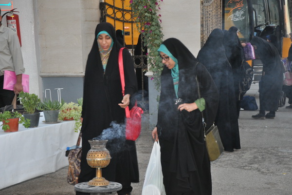 گزارش تصویری ورود شرکت کنندگان طرح مصباح الهدی و نورالهدی در مشهد