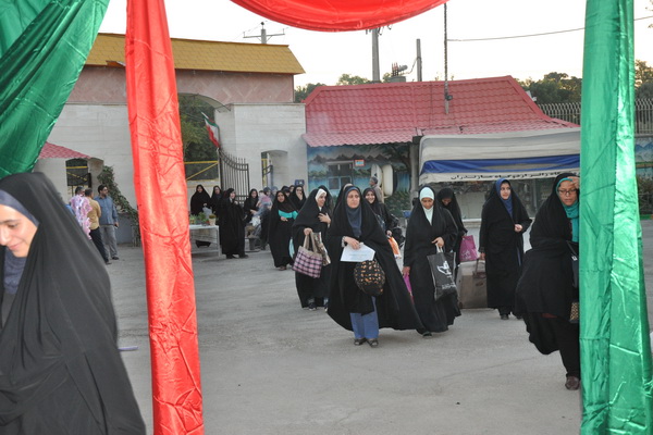 گزارش تصویری ورود شرکت کنندگان طرح مصباح الهدی و نورالهدی در مشهد