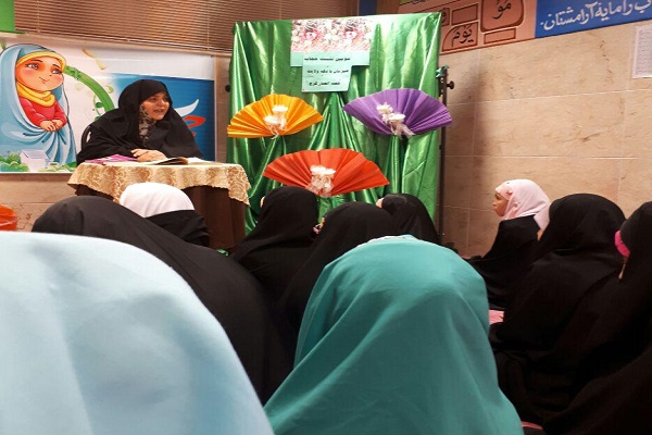 نشست حجاب با عنوان «دورهمی دخترانه» برگزار شد