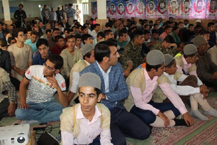 یادواره 59 شهید دشتروم برگزار شد