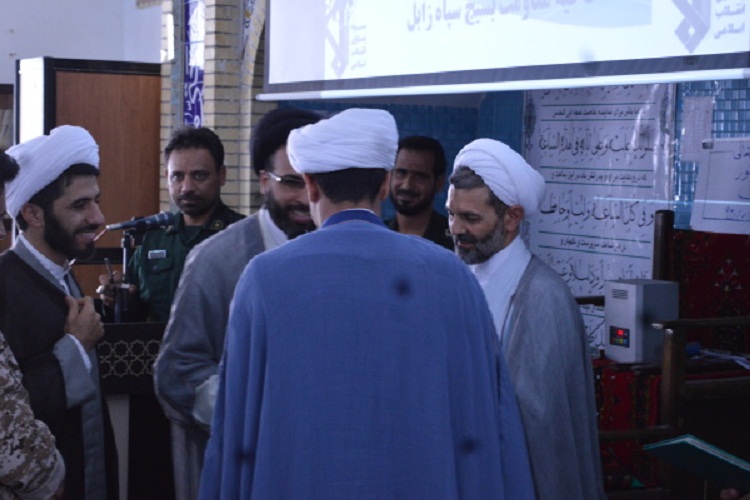 تودیع و معارفه مسئول دفتر نمایندگی ولی فقیه در ناحیه مقاومت زابل برگزار شد