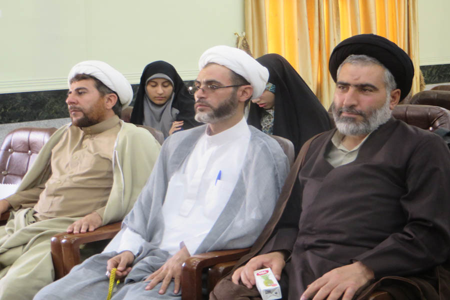 برگزاری کارگاه آموزشی و توجیهی روحانیون مستقر در لرستان + عکس