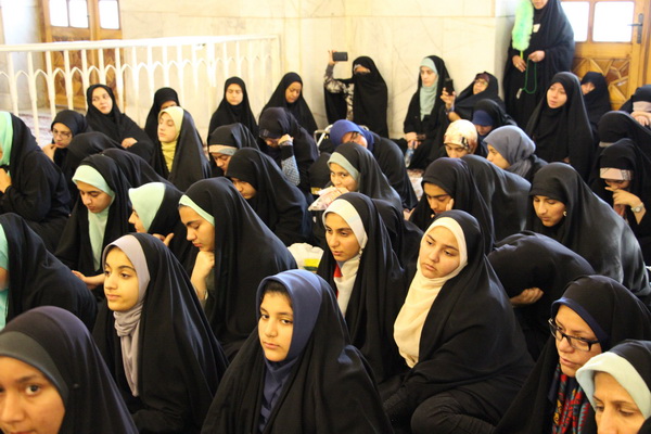 شرکت دانش‌آموزان مصباح الهدی و نورالهدی مازندران در مراسم فرهنگی حرم مطهر امام رضا(ع)