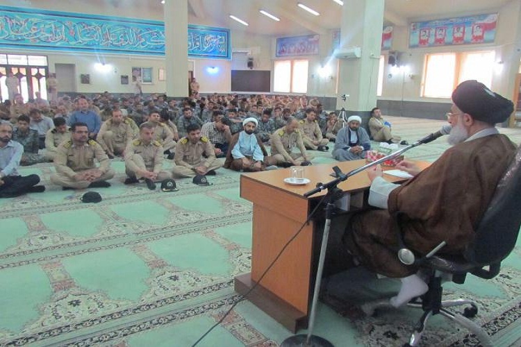 غدیر منشا وحدت و رشد امت اسلامی است