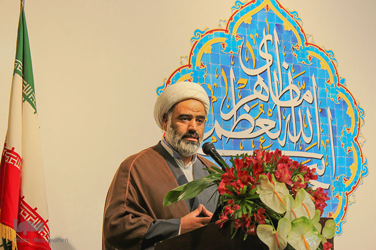 رونمایی از کتاب مرزبان اخلاق در دفتر تبلیغات اسلامی اصفهان