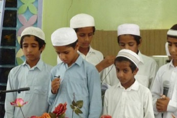 برگزاری اولین دوره مسابقات قرآن دانش‌آموزان اهل سنت در زاهدان