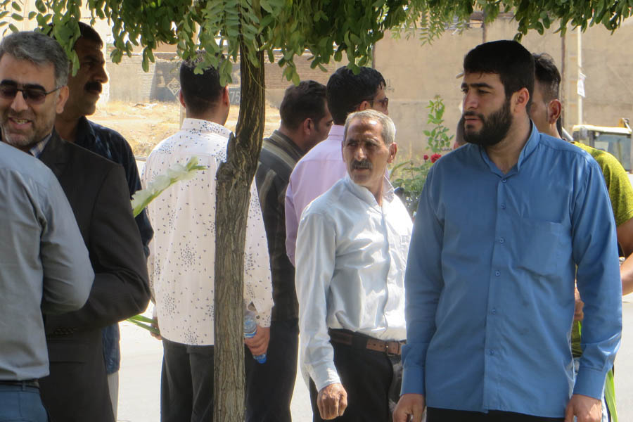 گزارش تصویری تجلیل از دست‌اندرکاران مرمت‌ سردیس شهید غلامرضا چاغروند