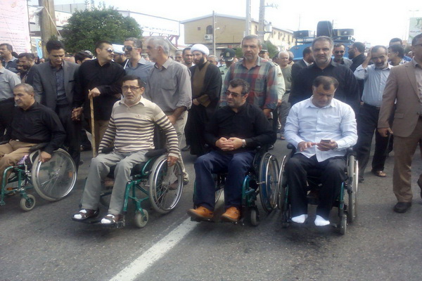 پیکر پدر شهیدان محمدزاده در جوار فرزندان شهیدش آرام گرفت +تصاویر